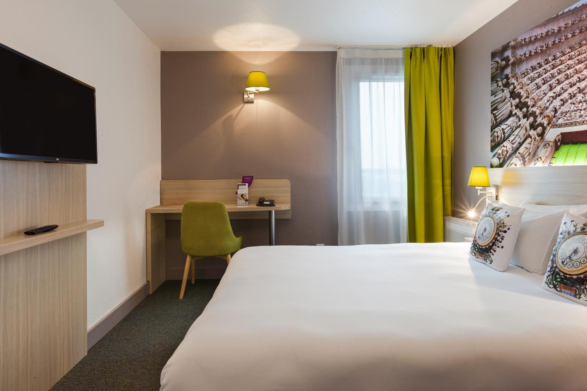 Brit Hotel Confort Amiens Longueau Eksteriør billede